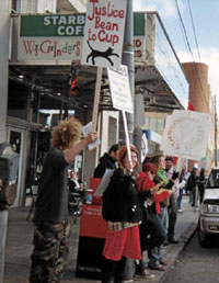 d2_iww_protesters.jpgmid